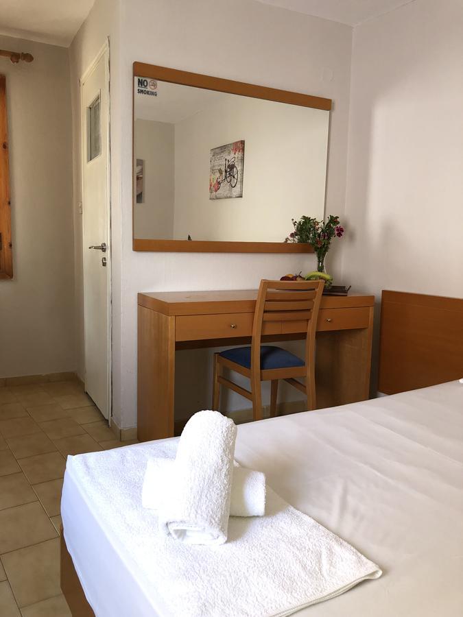 Porto Guest House Skiathos Екстер'єр фото